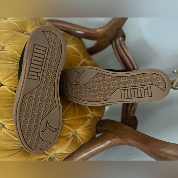 Puma Black Rubber Soled Soft Foam ~ Size 8 - Picture 3 of 7